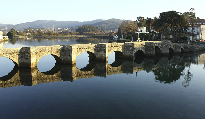 Cruzar el Puente da Ramallosa