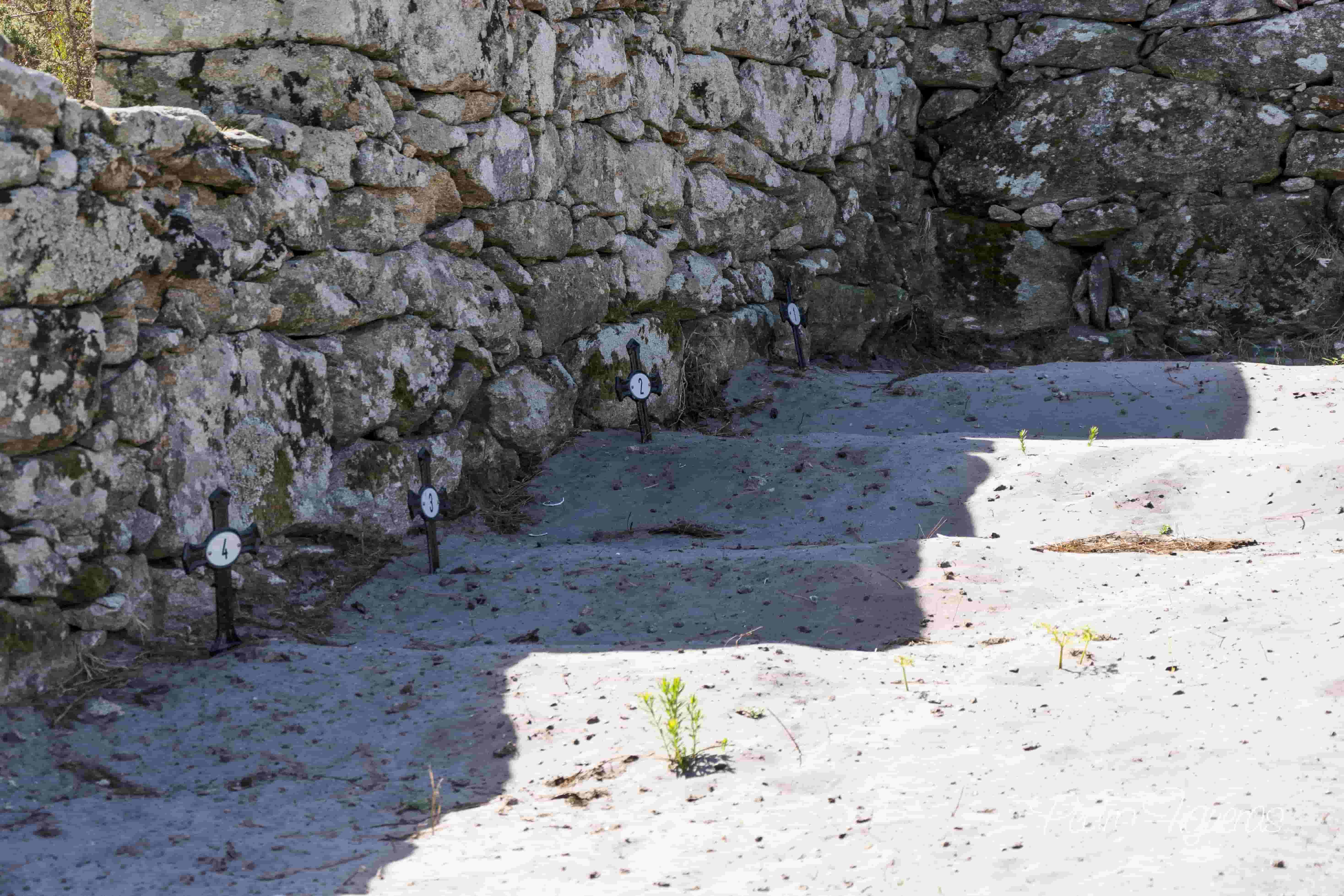 Un cementerio en las islas Cíes. Fotogalería